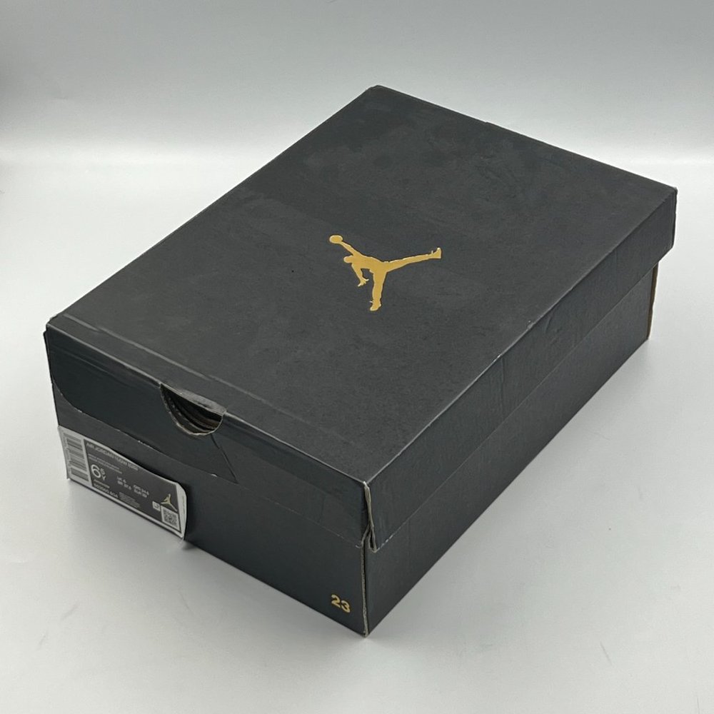 Air Jordan 1 Low GS 'Noble Red' (2020) - Picture 12 of 16